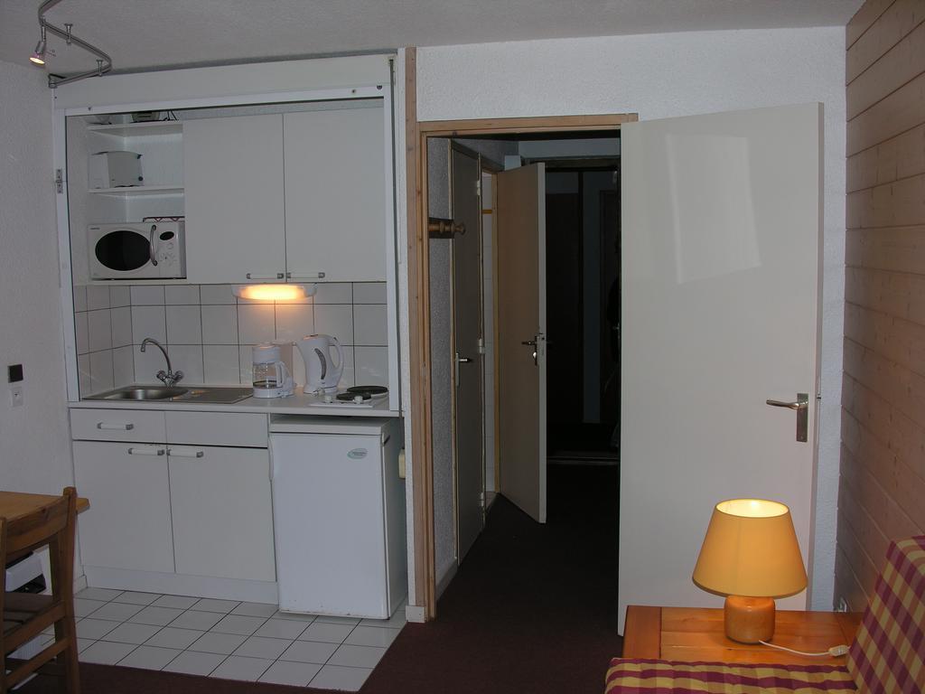 Les Nereides Studios Et Appartements Brides Les Bains Exterior photo
