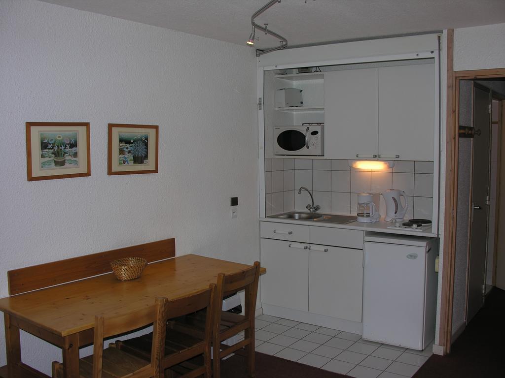 Les Nereides Studios Et Appartements Brides Les Bains Exterior photo